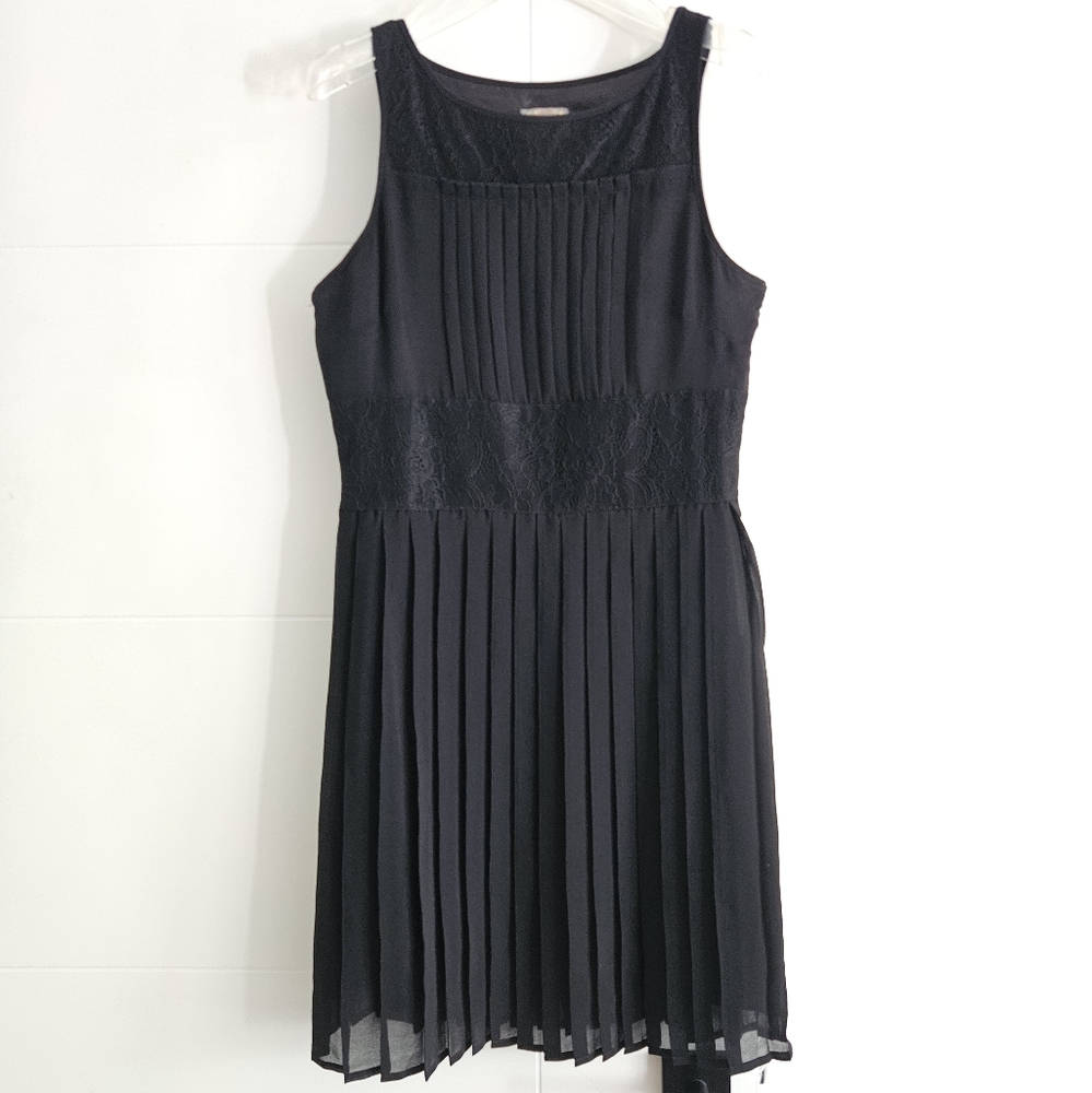 XXI M Wmns Pleated Mini Dress M 4 6 Lined, Side Zip Forever 21